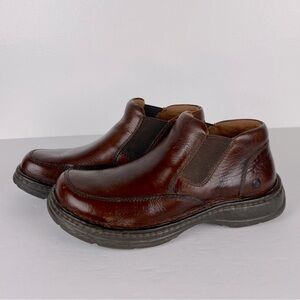 Born Hand Crafted Men's Ankle Boots Size 8.5 Color Brown Pull On